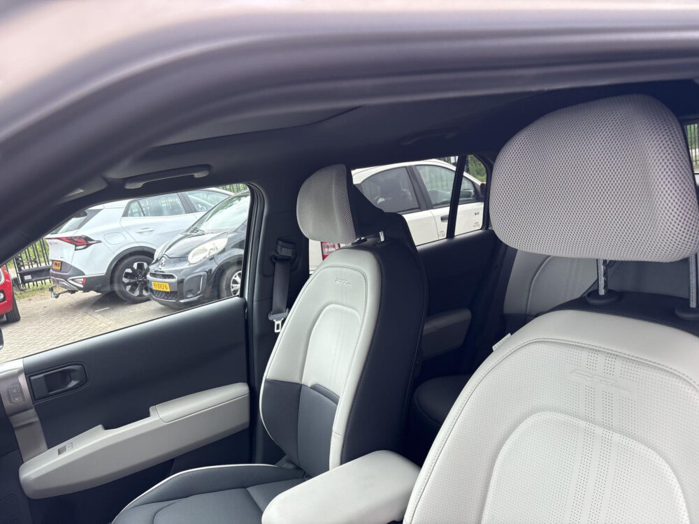 Kia EV3 GT-PlusLine 81.4 kWh | 3.600km || NieuwStaat || Trekhaak Afneembaar ||