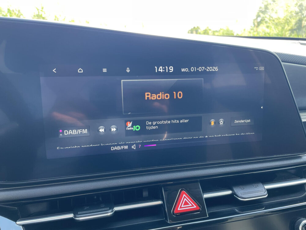 Kia Niro EV Edition 64.8 kWh | SOH 97,7% | Stoel en stuur verwarming | Achteruitrijcamera |
