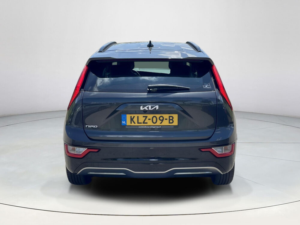 Kia Niro EV Edition 64.8 kWh | SOH 98,2% | Stoel en stuur verwarming | Achteruitrijcamera |