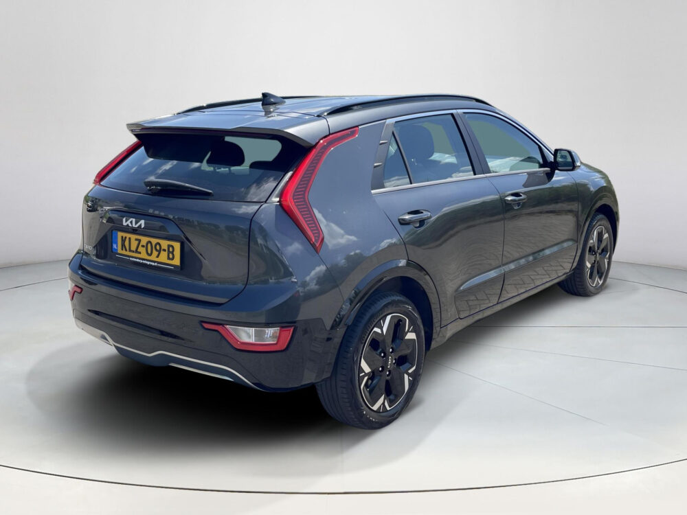 Kia Niro EV Edition 64.8 kWh | SOH 98,2% | Stoel en stuur verwarming | Achteruitrijcamera |