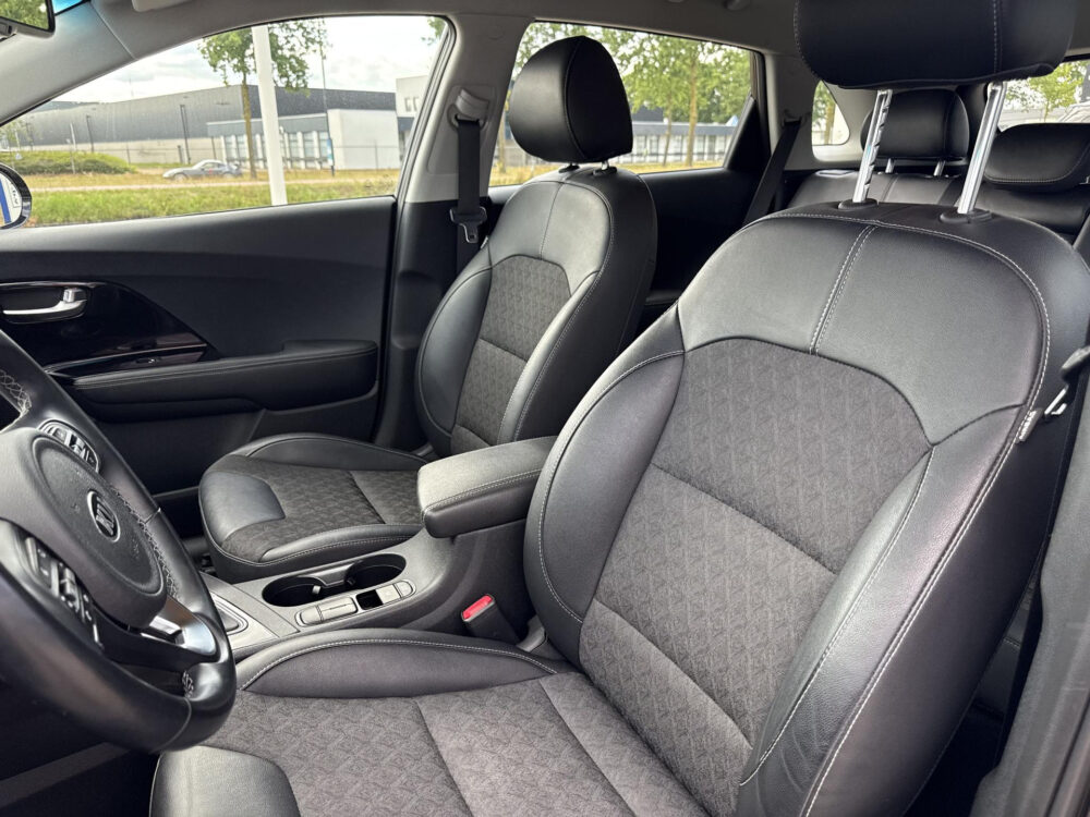 Kia Niro 1.6 GDi Hybrid DynamicLine Navi | Camera | Trekhaak |