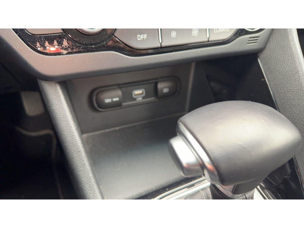 Kia Niro 1.6 GDi Hybrid DynamicLine Navi | Camera | Trekhaak |