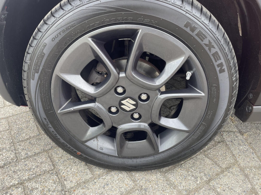 Suzuki Ignis 1.2 Smart Hybrid Select | Stoelverwarming | Achteruitrijcamera |