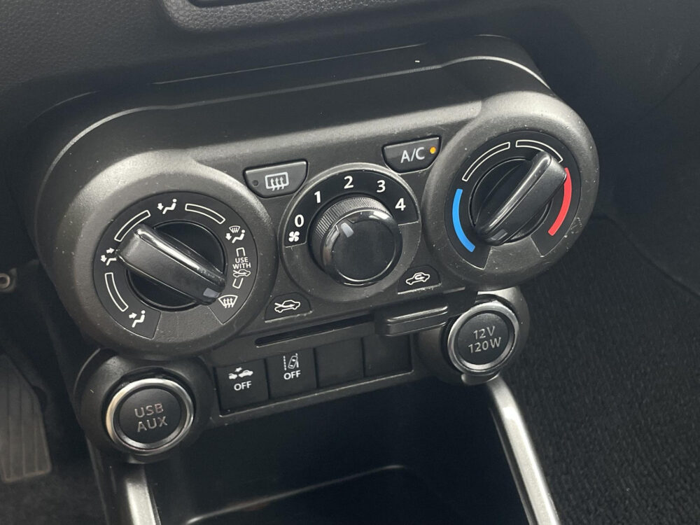 Suzuki Ignis 1.2 Smart Hybrid Select | Stoelverwarming | Achteruitrijcamera |