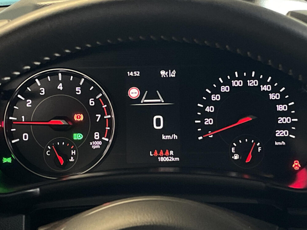 Suzuki Swift 1.2 Style Smart Hybrid |Demo BTW | Incl accessoirespakket twv. €3.700 | Adaptieve cruise | Stoelverwarming |