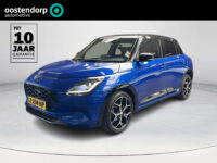 Suzuki Swift 1.2 Style Smart Hybrid |Demo BTW | Incl accessoirespakket twv. €3.700 | Adaptieve cruise | Stoelverwarming |