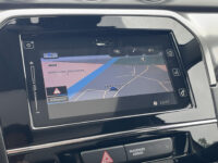 Suzuki Vitara 1.5 Hybrid Style | Stoelverwarming | Panodak | Keyless | Dodehoek detectie |