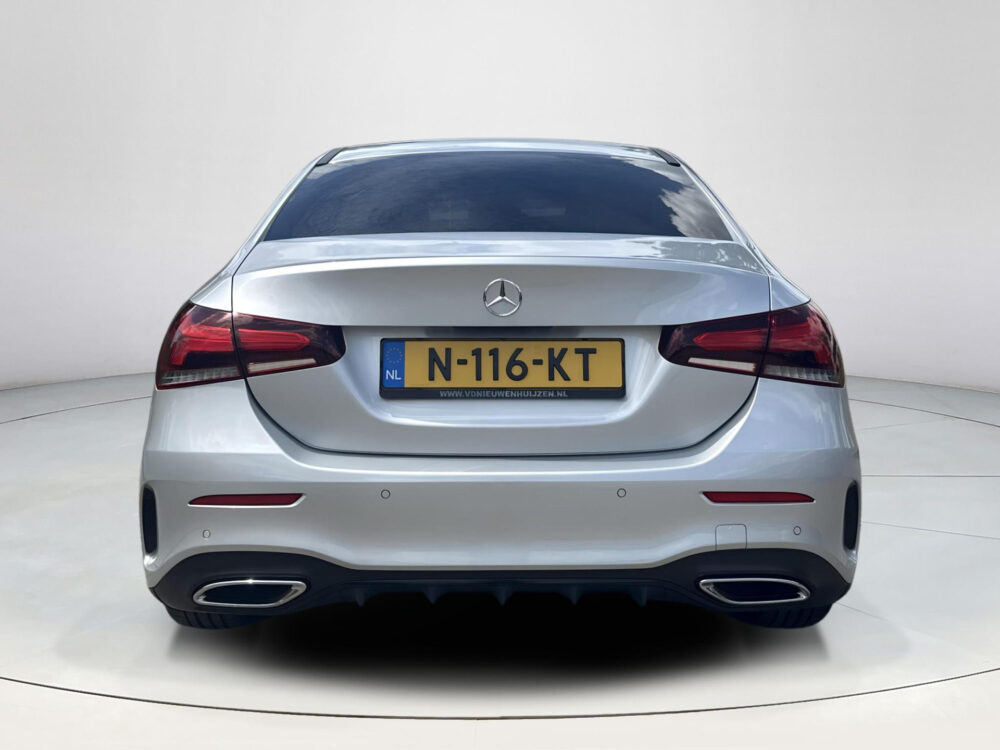 Mercedes-Benz A-klasse 200 Business Solution AMG Night Upgrade | MBUX Groot | Camera | Cruise |