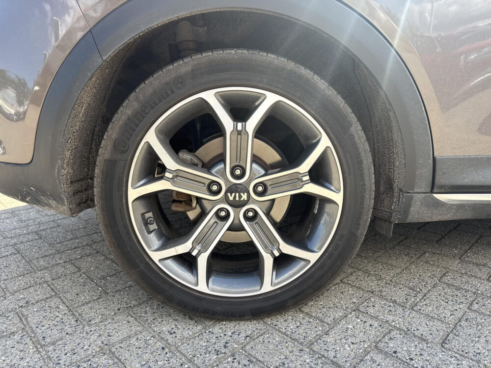 Kia XCeed 1.6 GDi PHEV ExecutiveLine | Leder | Elektrische stoelen |