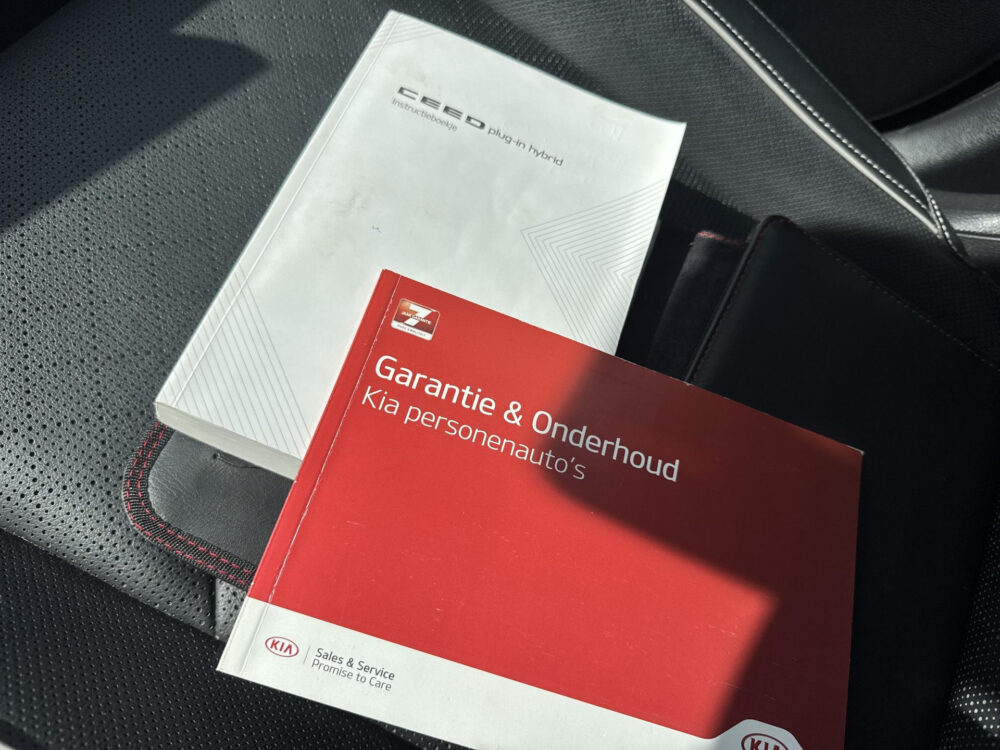Kia XCeed 1.6 GDi PHEV ExecutiveLine | Leder | Elektrische stoelen |