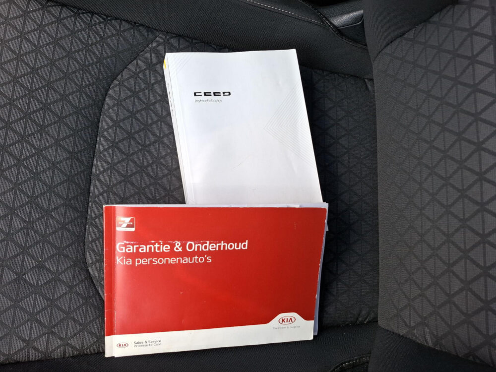 Kia Ceed Sportswagon 1.5 T-GDi DynamicLine | Navigatie | Airco | trekhaak