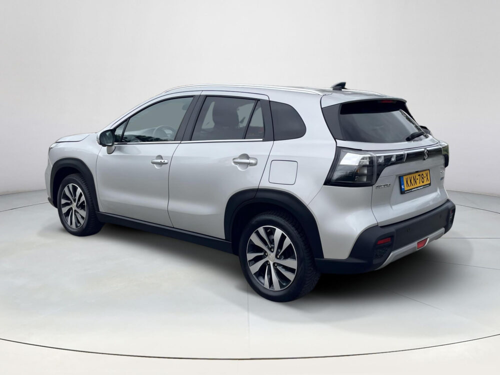 Suzuki S-Cross 1.5 Hybrid Style | Stoelverwarming | Panramadak | 360* camera |
