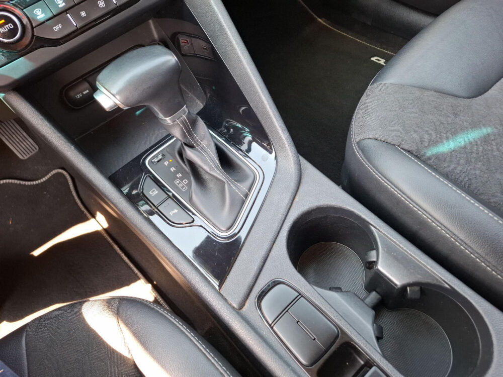 Kia Niro 1.6 GDi Hybrid DynamicLine | Achteruitrijcamera |