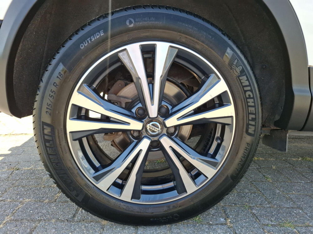 Nissan Qashqai 1.3 DIG-T Design Edition | Trekhaak | Perfcte Staat | Perfect Onderhouden !!!