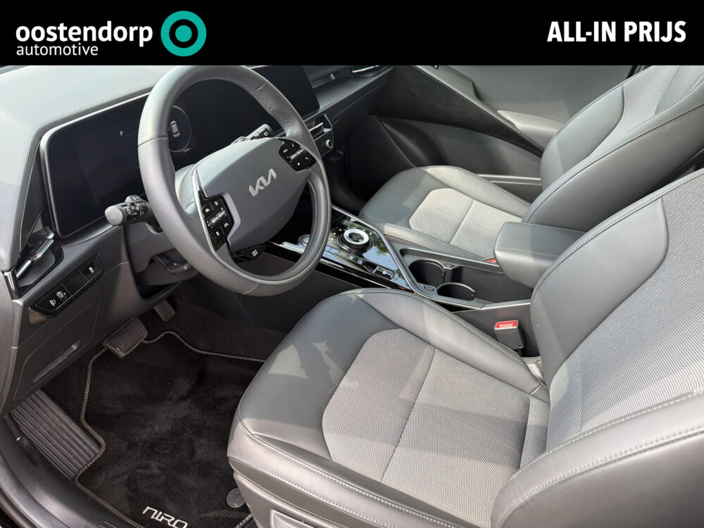 Kia Niro EV DynamicLine 64.8 kWh Navi | Licht metaal | 15.692 km !!!