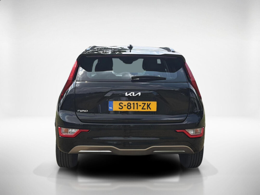 Kia Niro EV DynamicLine 64.8 kWh Navi | Licht metaal | 15.692 km !!!