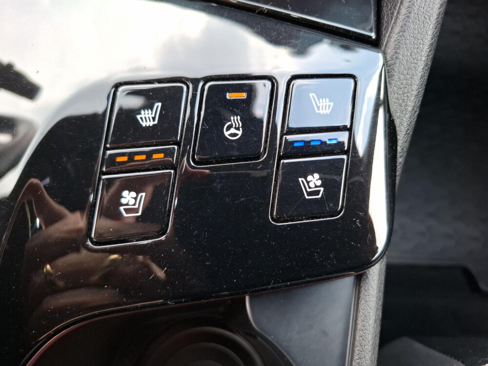 Kia Sportage 1.6 T-GDi Hybrid GT-PlusLine | Panoramadak | lederen bekleding | Climate control | Navigatie | stoel koeling/ verwarming |