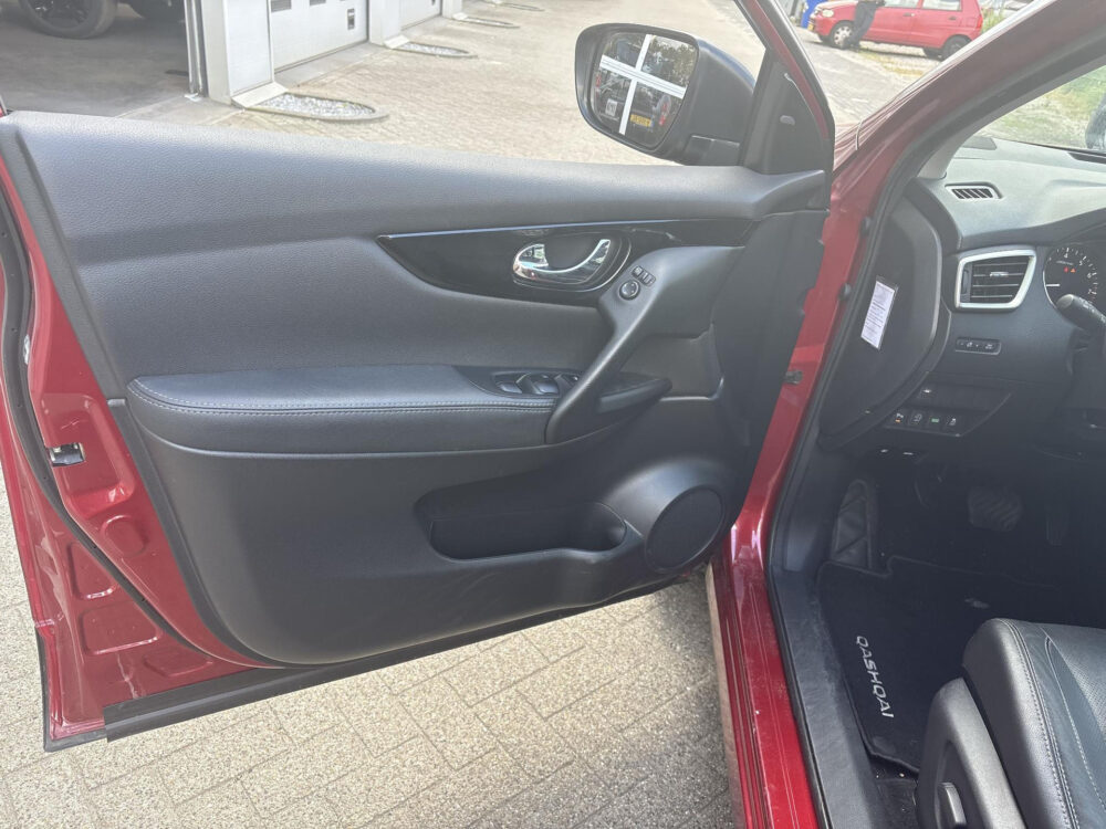 Nissan Qashqai 1.2 Tekna | 89.000Km !!! | 1e Eigenaar | DealerOnderhouden | TrekHaak