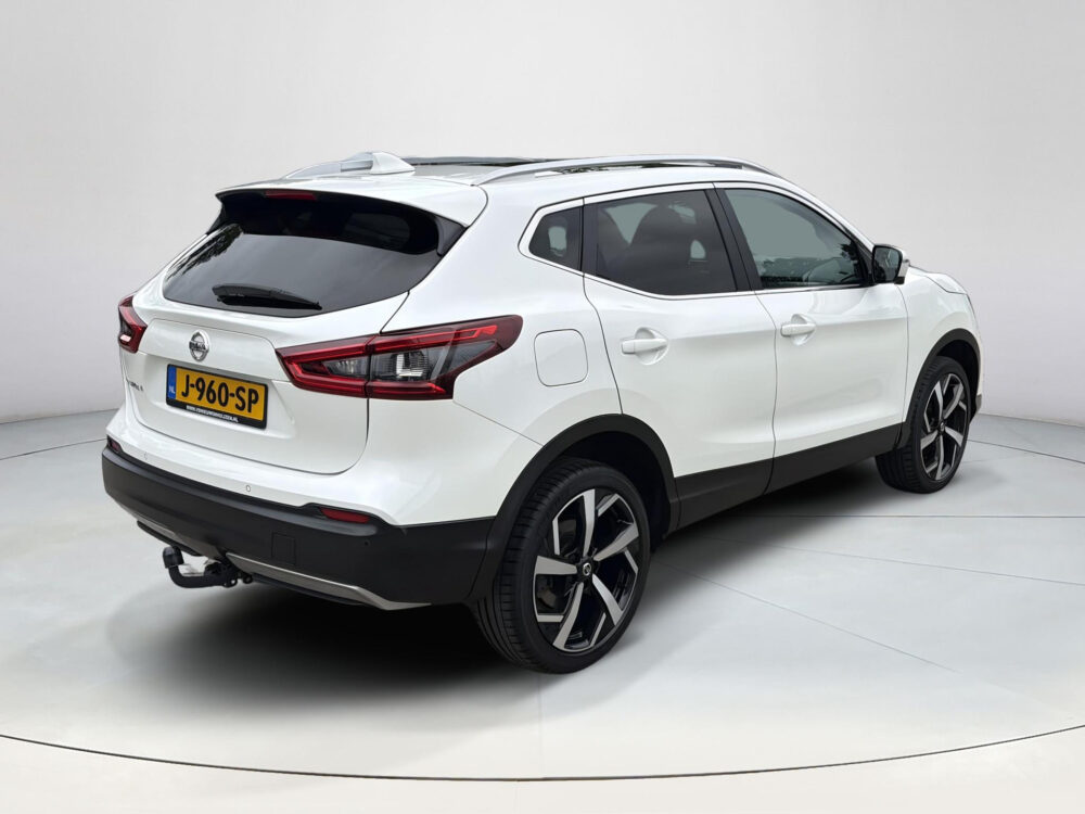 Nissan Qashqai 1.3 DIG-T Tekna | Airco | Trekhaak | Camera | Panoramadak |