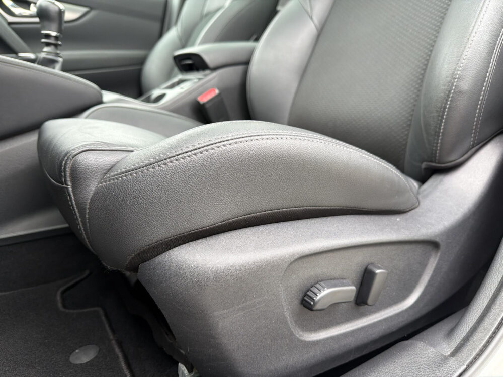 Nissan Qashqai 1.3 DIG-T Tekna | Airco | Trekhaak | Camera | Panoramadak |