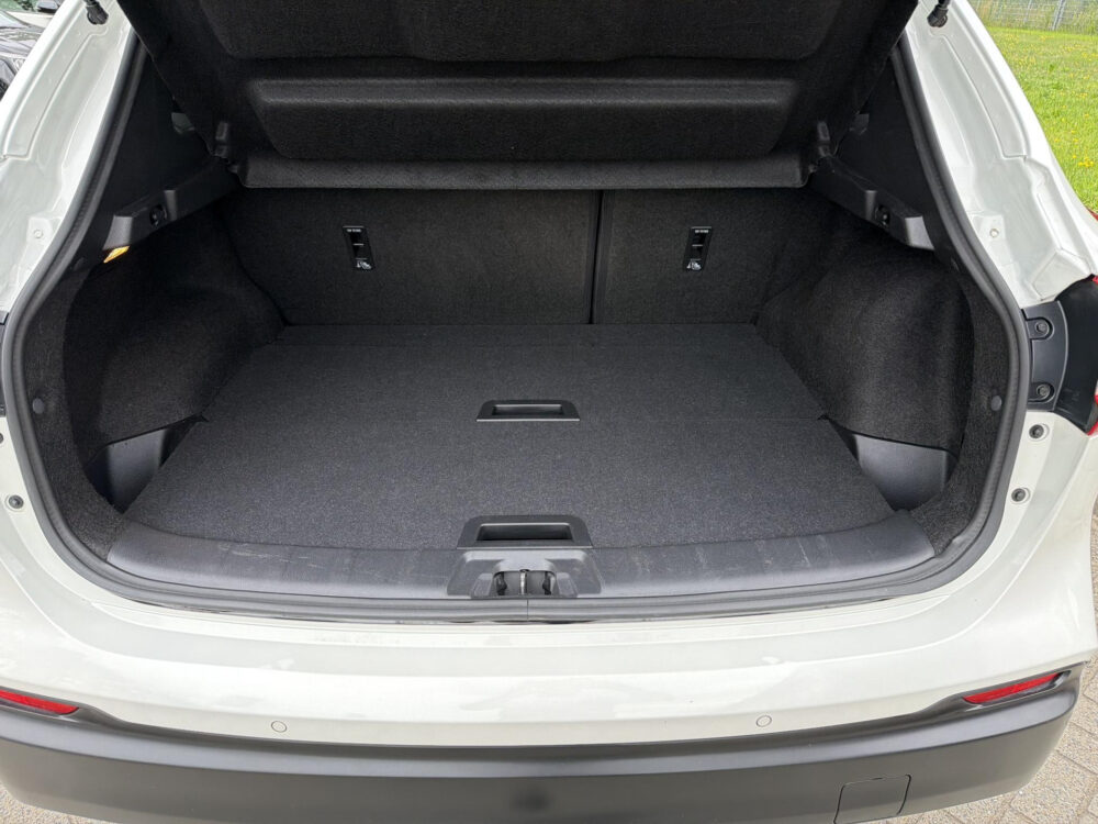 Nissan Qashqai 1.3 DIG-T Tekna | Airco | Trekhaak | Camera | Panoramadak |