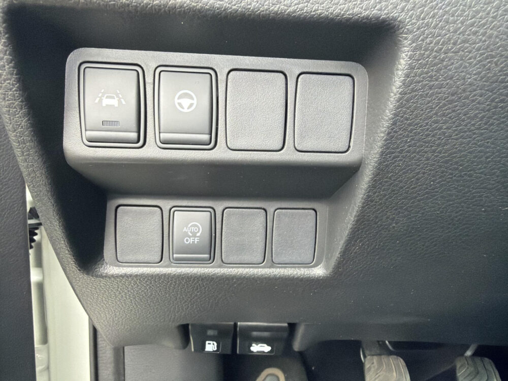 Nissan Qashqai 1.3 DIG-T Tekna | Airco | Trekhaak | Camera | Panoramadak |