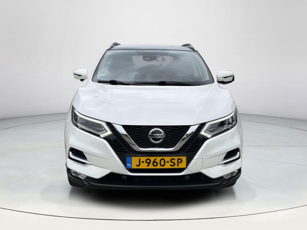 Nissan Qashqai 1.3 DIG-T Tekna | Airco | Trekhaak | Camera | Panoramadak |