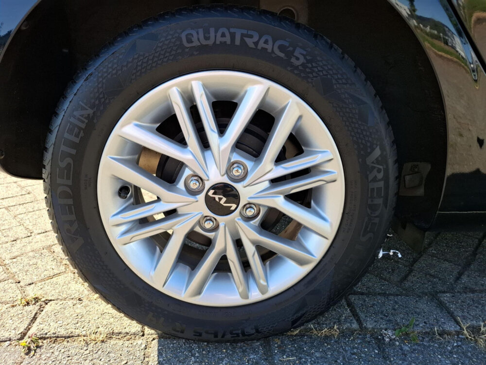Kia Picanto 1.0 DPi DynamicLine | cruise control | camera | all season banden | airco |