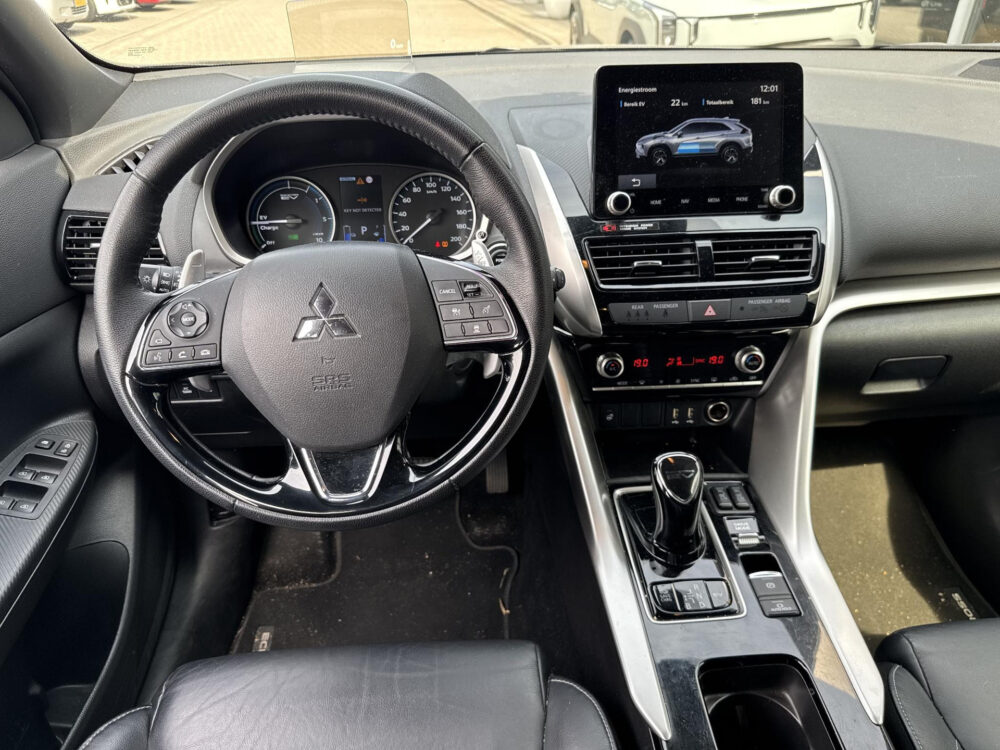 Mitsubishi Eclipse Cross 2.4 PHEV Instyle | Fabrieksgarantie | Trekhaak afneembaar |