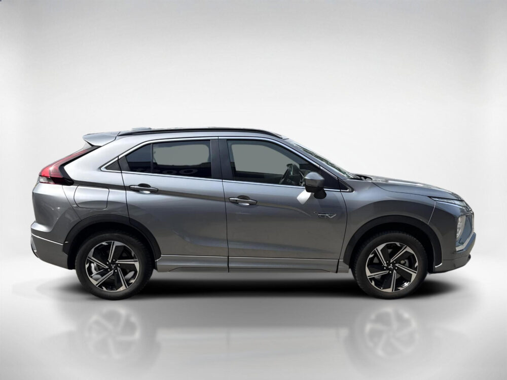 Mitsubishi Eclipse Cross 2.4 PHEV Instyle | Fabrieksgarantie | Trekhaak afneembaar |