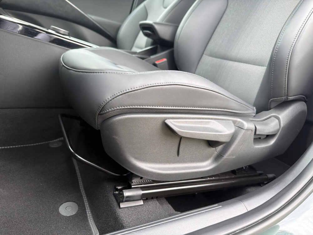 Kia Niro 1.6 GDi Hybrid DynamicLine Navi | Apple Carplay Android Auto | 1e Eigenaar |