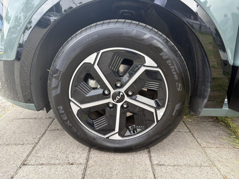 Kia Niro 1.6 GDi Hybrid DynamicLine Navi | Apple Carplay Android Auto | 1e Eigenaar |