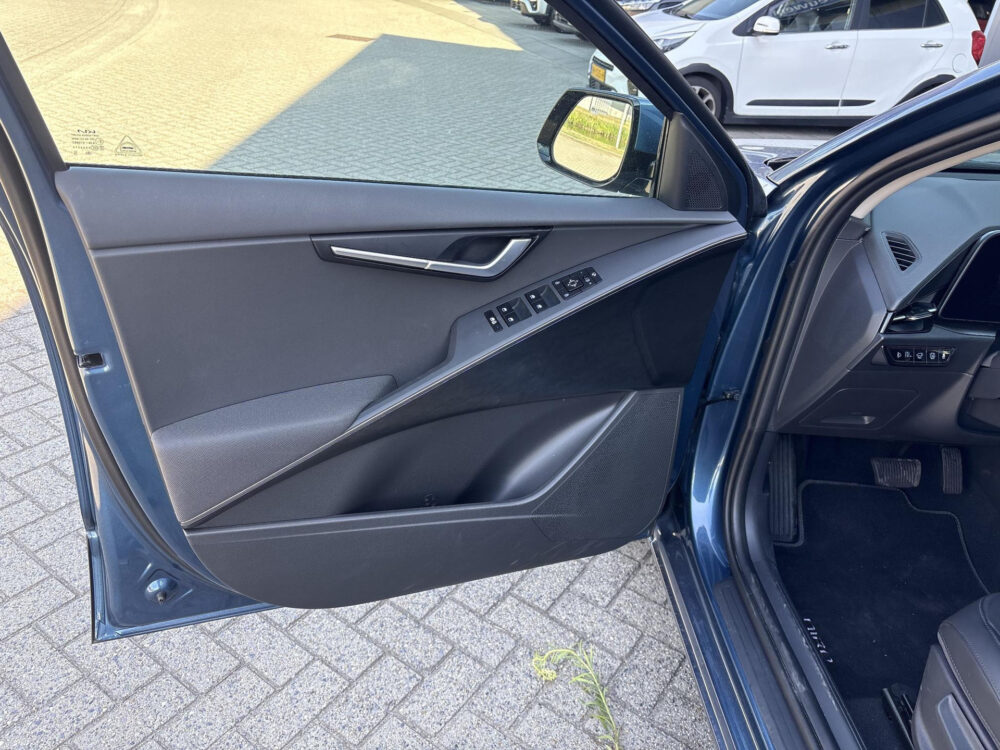 Kia Niro 1.6 GDi Hybrid DynamicPlusLine | Leder | Stoelverw. stuur verw. | Elec a Klep | Schuifdak | BTW auto