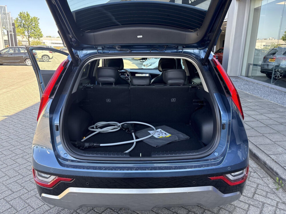 Kia Niro 1.6 GDi Hybrid DynamicPlusLine | Leder | Stoelverw. stuur verw. | Elec a Klep | Schuifdak | BTW auto