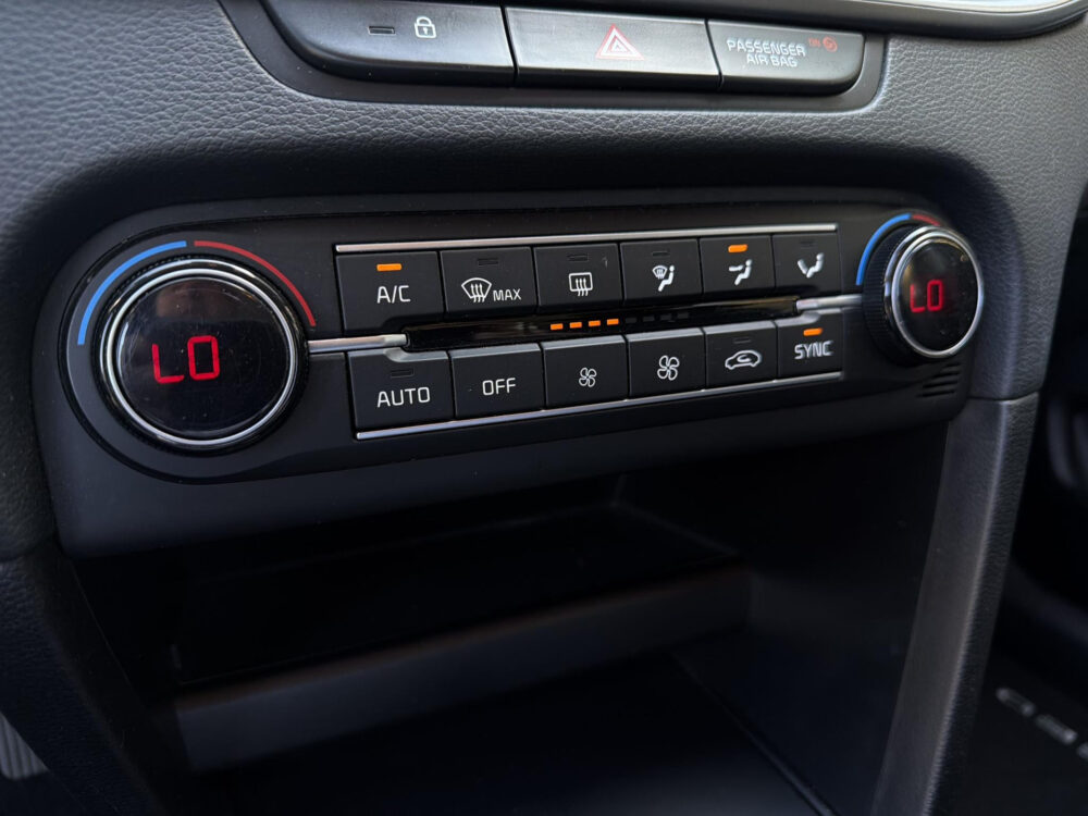 Kia Ceed Sportswagon 1.5 T-GDi DynamicLine Navi | Lichtmetaal | Apple Carplay Android Auto