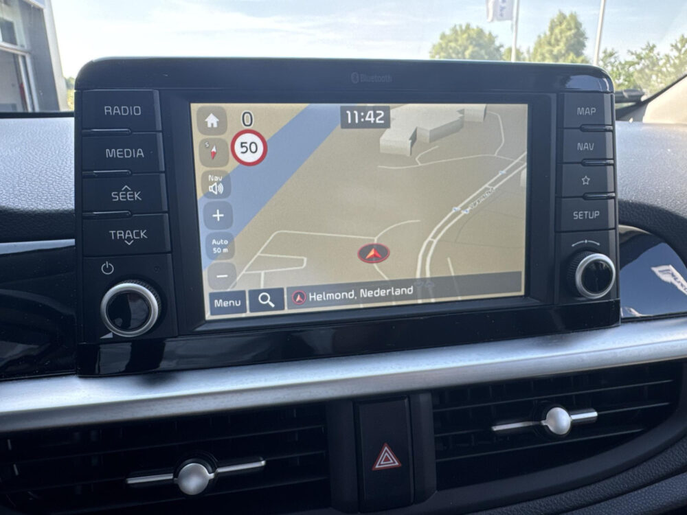 Kia Picanto 1.0 T-GDI X-Line Fabrieksgarantie Navigatie Stoelverwarming Camera AllSeason banden