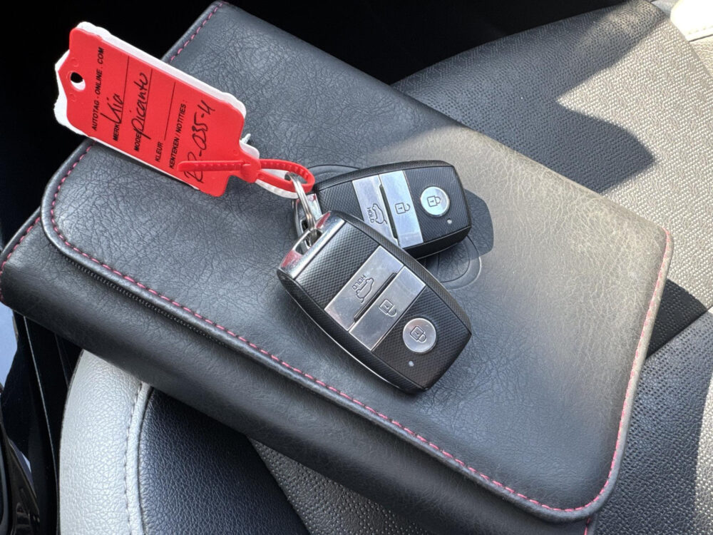 Kia Picanto 1.0 T-GDI X-Line Fabrieksgarantie Navigatie Stoelverwarming Camera AllSeason banden