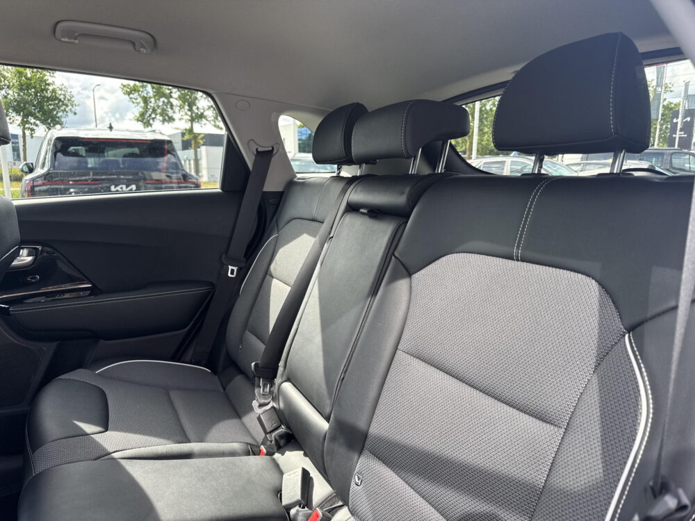 Kia e-Niro DynamicLine 64 kWh Navigatie Camera