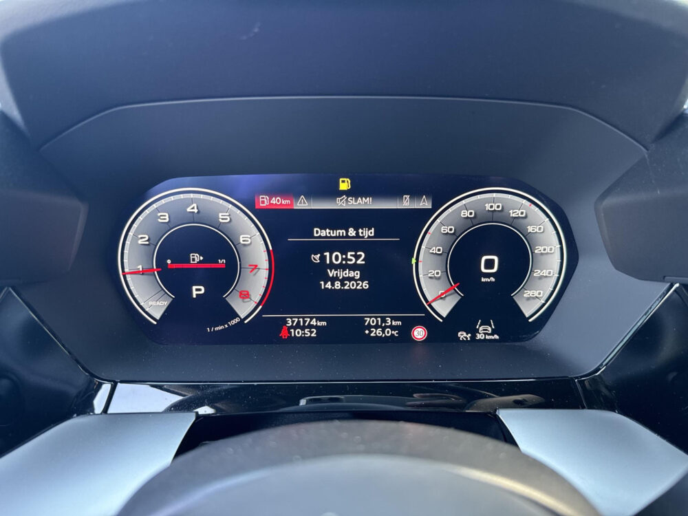 Audi A3 Limousine 30 TFSI Advanced edition | Navigatie | PDC |