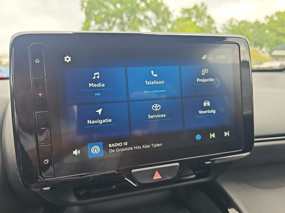 Toyota Yaris Cross 1.5 Hybrid Explore Eerste eigenaar | Trekhaak | Dealeronderhouden | Navigatie