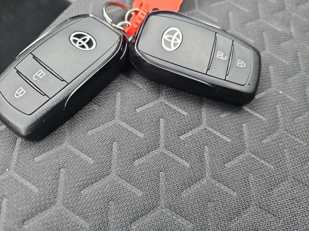 Toyota Yaris Cross 1.5 Hybrid Explore Eerste eigenaar | Trekhaak | Dealeronderhouden | Navigatie