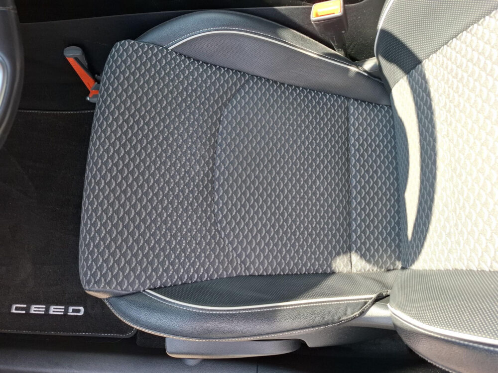 Kia Ceed Sportswagon 1.0 T-GDi DynamicPlusLine | adaptive cruise control | navigatie | airco |