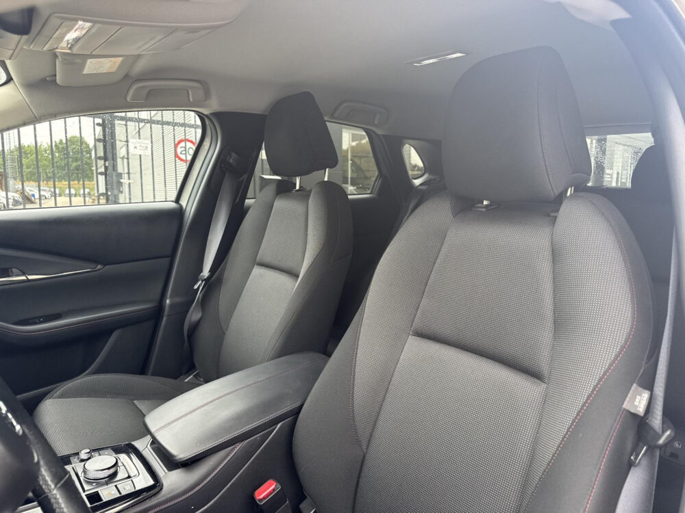Mazda CX-30 2.0 e-SkyActiv-G M Hybrid Homura Head Up / Navigatie / Apple Carplay / Camera / Parkeersensoren / Stoelverwarming