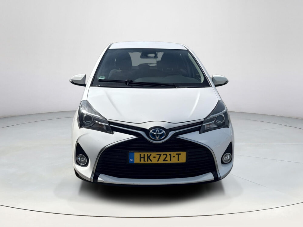 Toyota Yaris 1.5 Hybrid Trend Hybrid  Automaat Trekhaak Allweather Navigatie ECC Airco Cruise Control