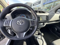Toyota Yaris 1.5 Hybrid Trend Hybrid  Automaat Trekhaak Allweather Navigatie ECC Airco Cruise Control