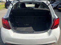 Toyota Yaris 1.5 Hybrid Trend Hybrid  Automaat Trekhaak Allweather Navigatie ECC Airco Cruise Control