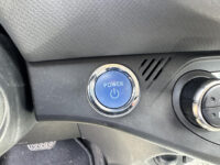 Toyota Yaris 1.5 Hybrid Trend Hybrid  Automaat Trekhaak Allweather Navigatie ECC Airco Cruise Control