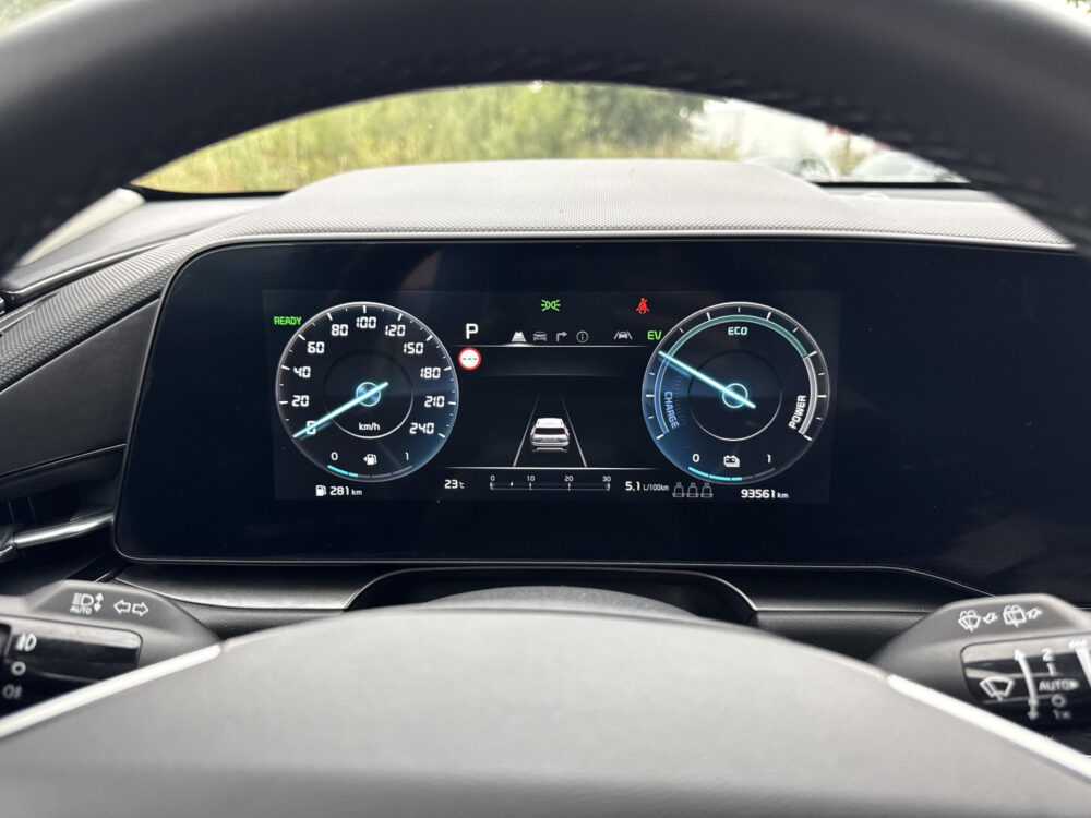56117939-kia-niro-1-6-gdi-hybrid-dynamicline-carplay-navi-adpt-cruise-2022