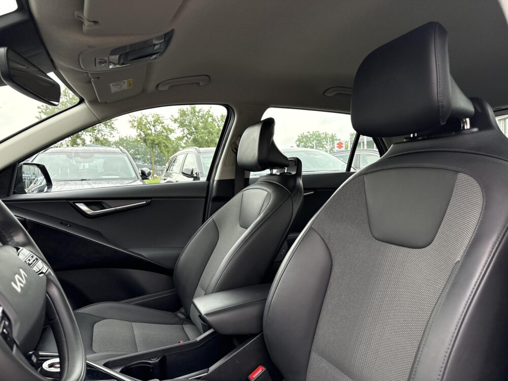 56118022-kia-niro-1-6-gdi-hybrid-dynamicline-carplay-navi-adpt-cruise-2022