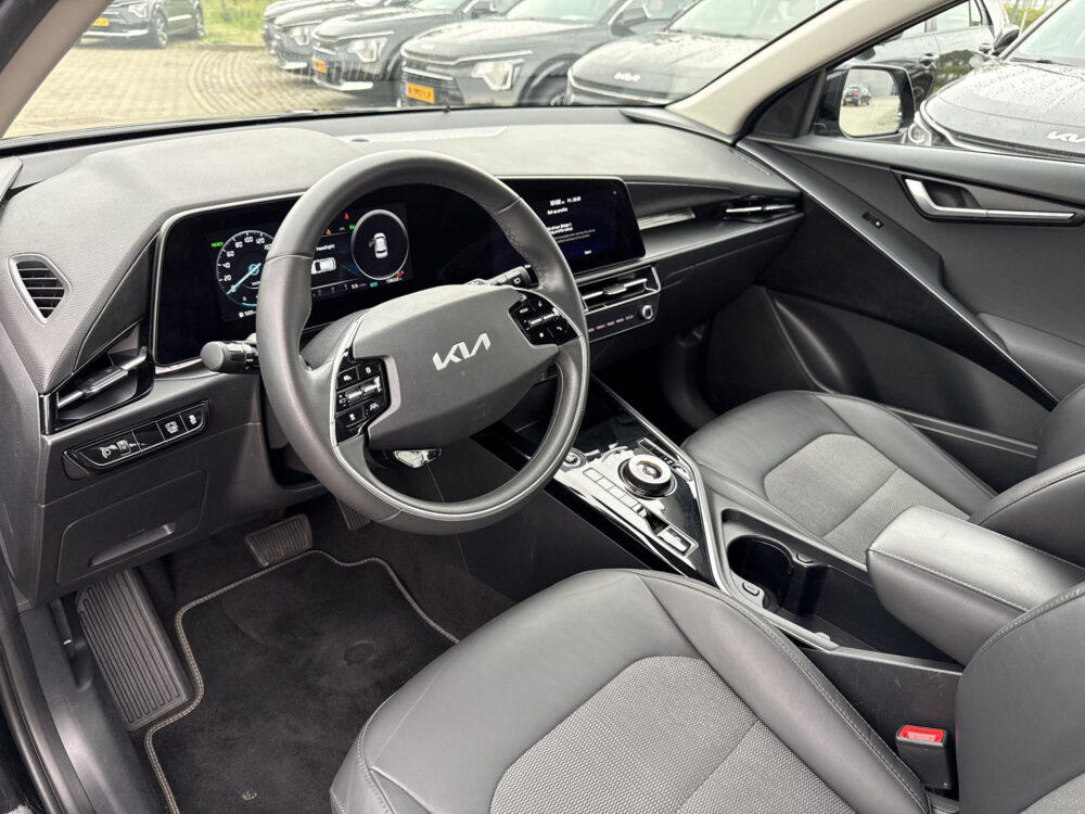 56118022-kia-niro-1-6-gdi-hybrid-dynamicline-carplay-navi-adpt-cruise-2022